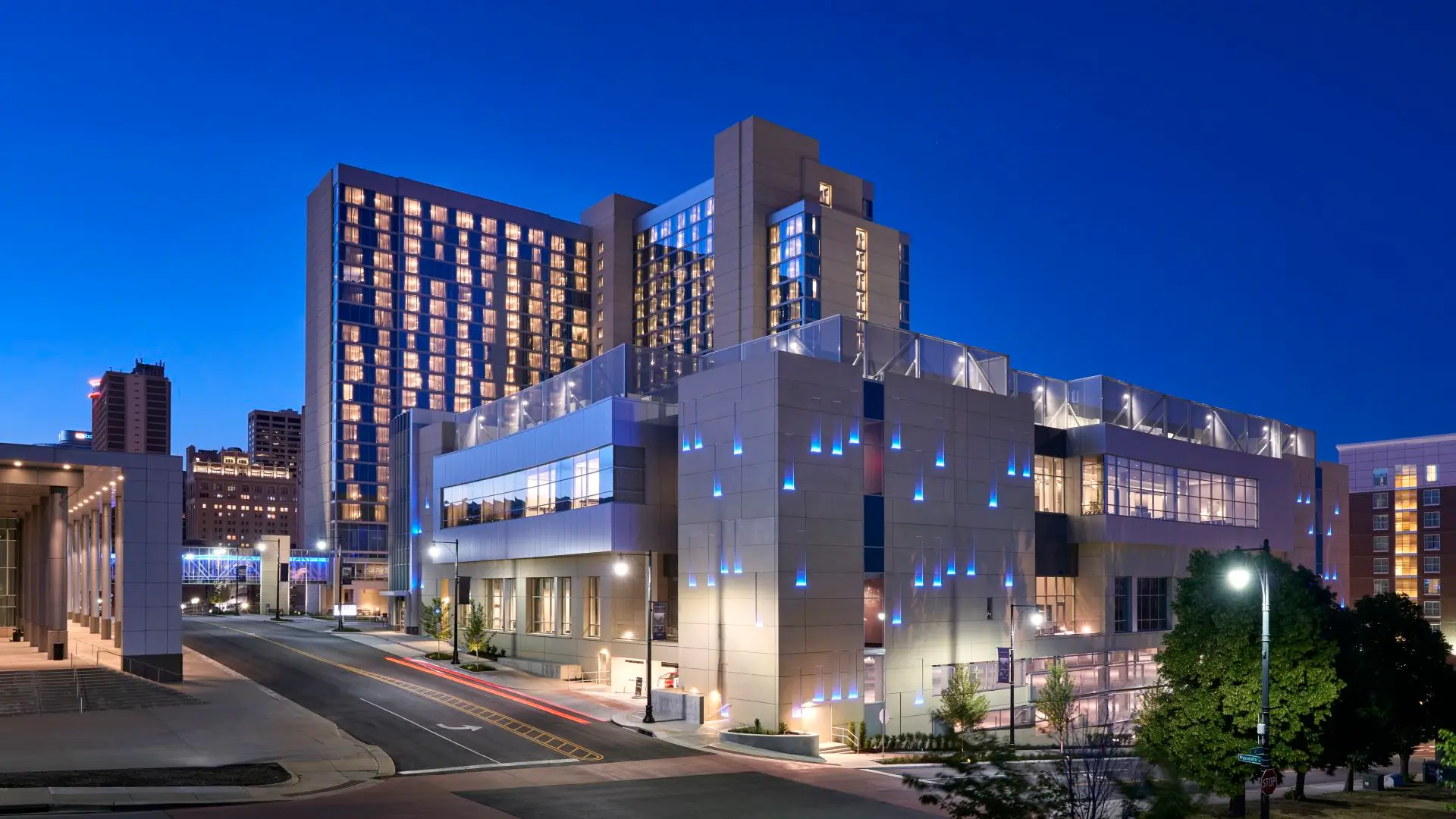Loews Kansas City Hotel hotel preview